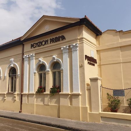 Pribina Penzion Nitra Extérieur photo