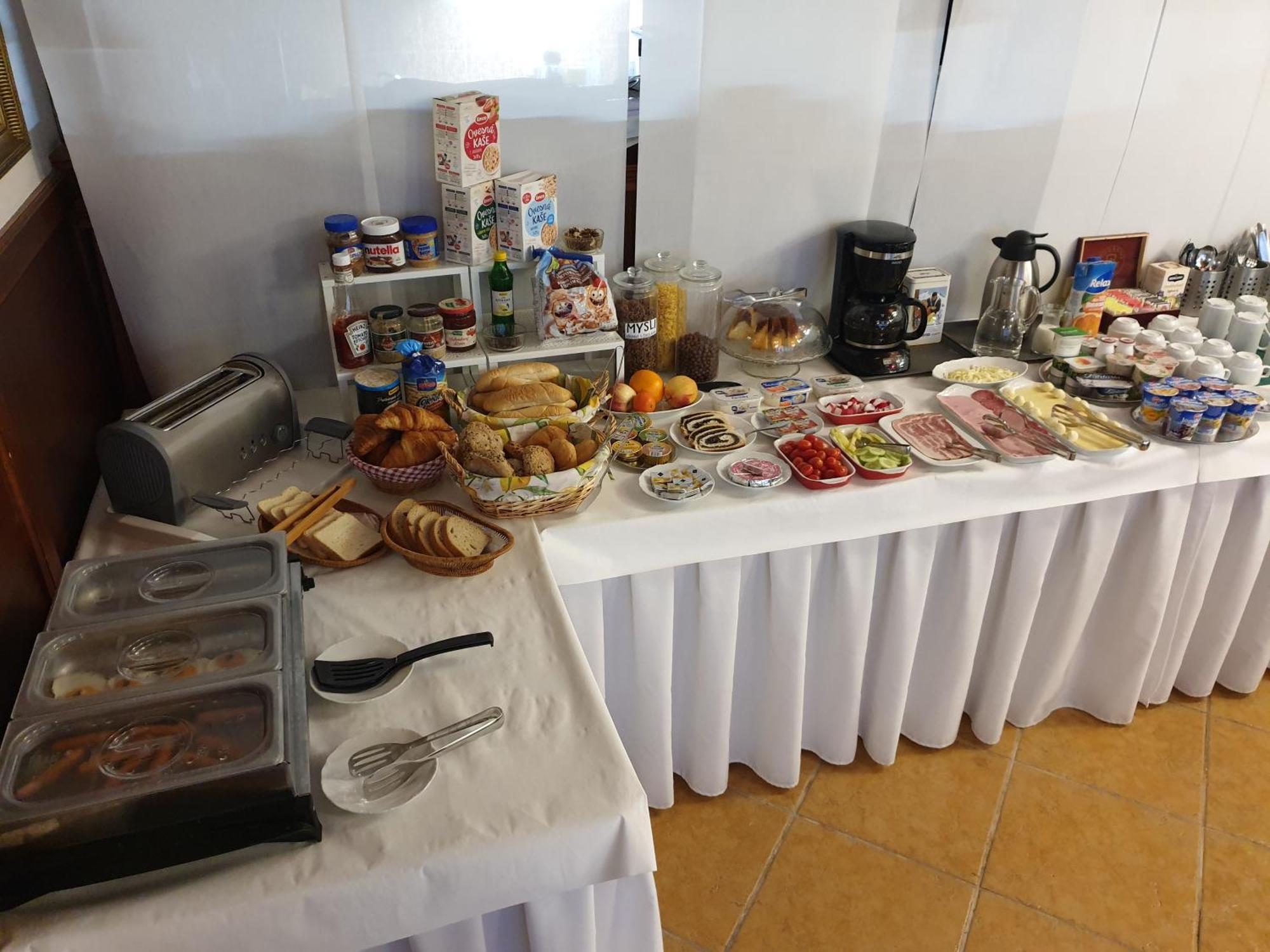 Pribina Penzion Nitra Extérieur photo