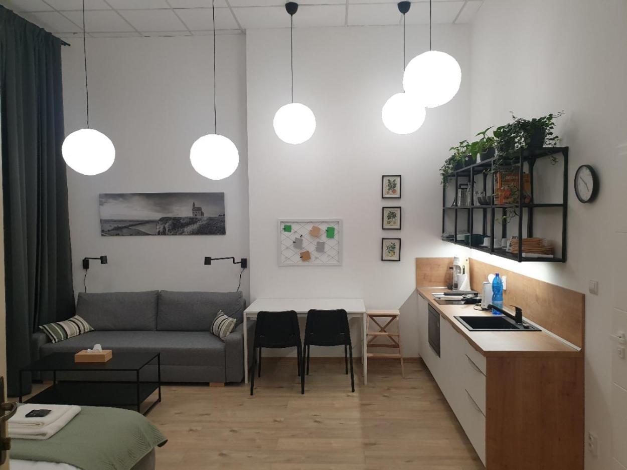 Pribina Penzion Nitra Extérieur photo